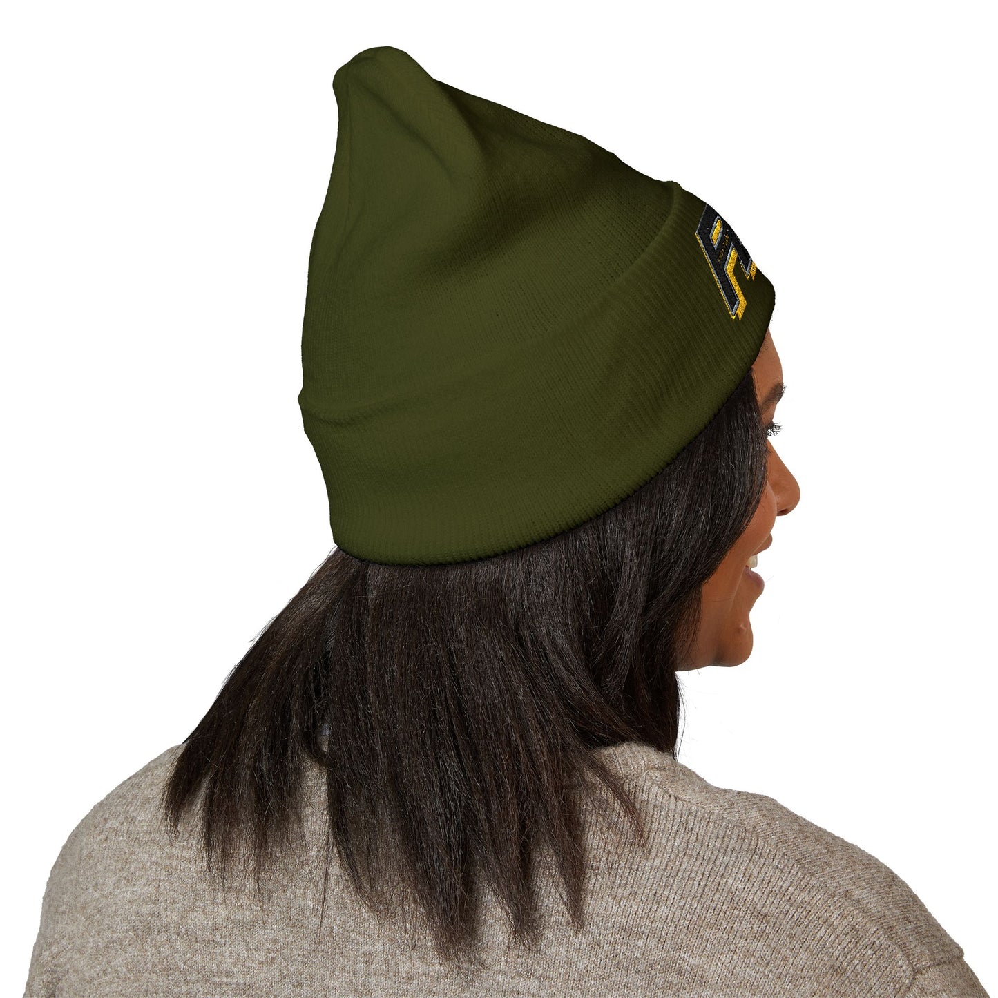 Cool Embroidered Beanie - Stylish Winter Accessory for Comfort & Trend