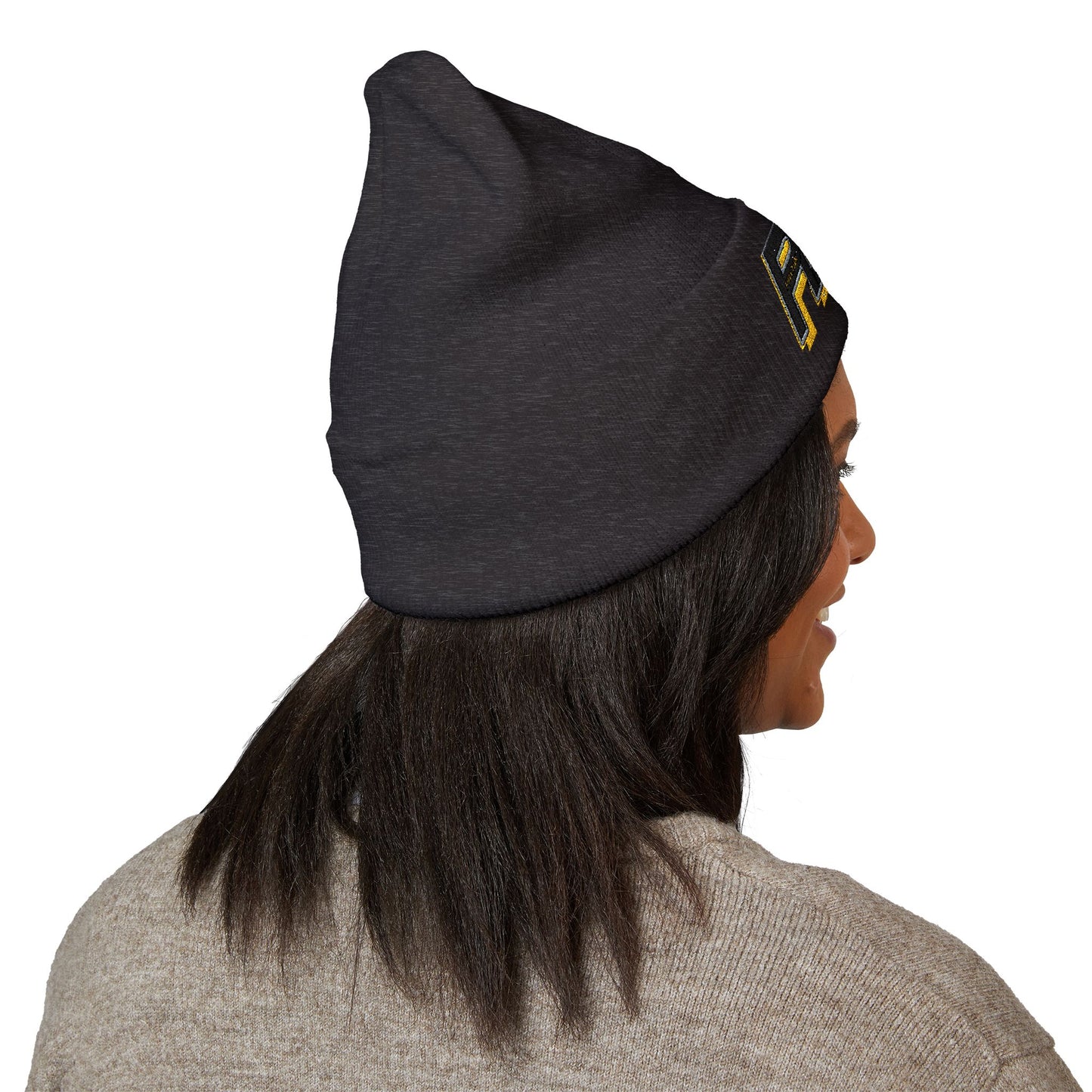 Cool Embroidered Beanie - Stylish Winter Accessory for Comfort & Trend