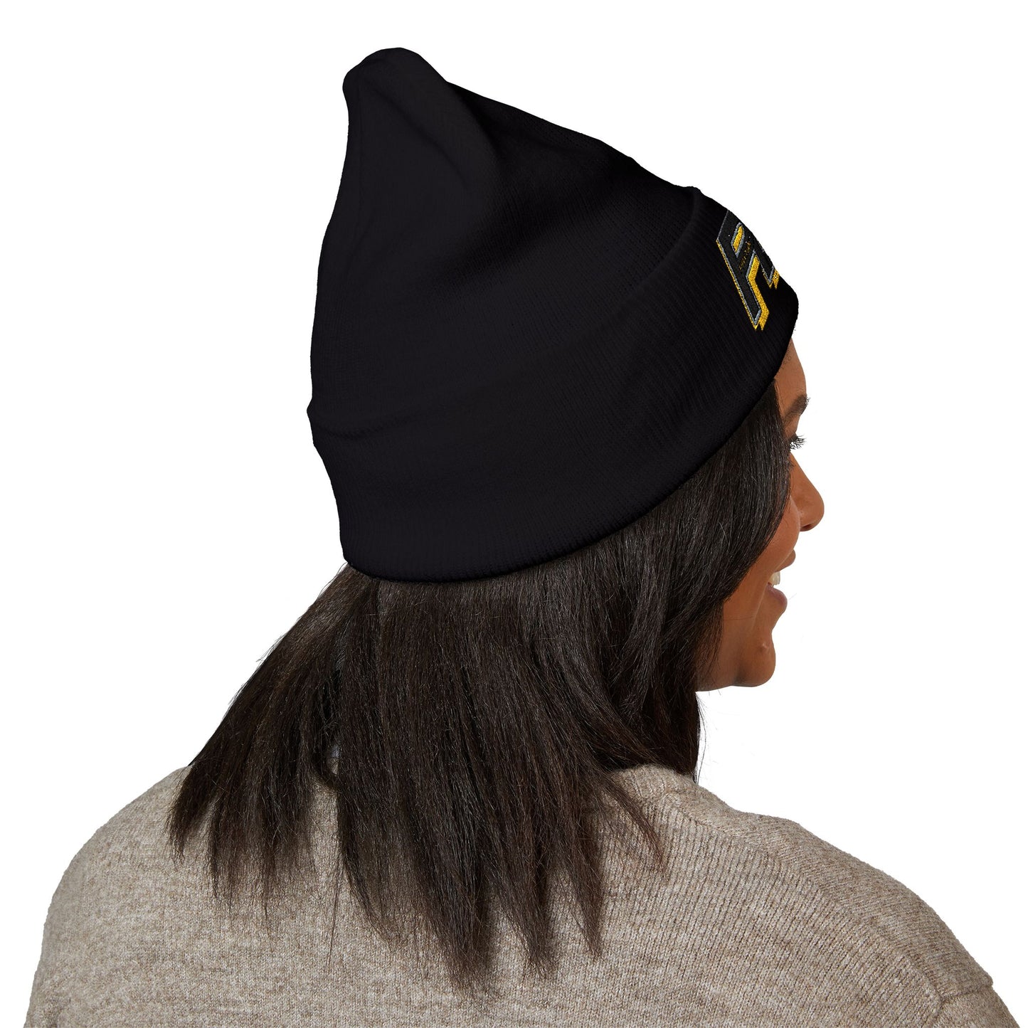 Cool Embroidered Beanie - Stylish Winter Accessory for Comfort & Trend