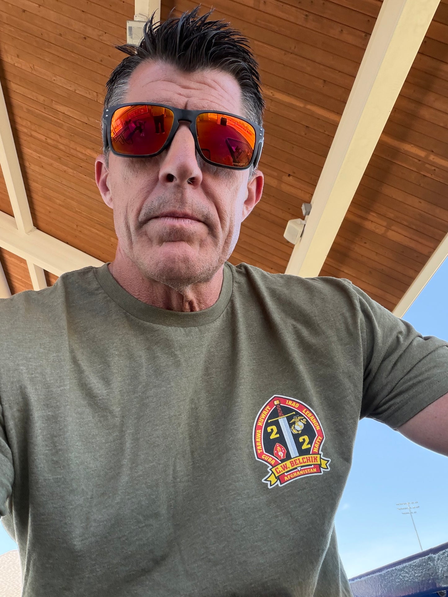 U.S. Marines Globe & Anchor T-Shirt — Iraq 8/22/2004 Memorial Tee